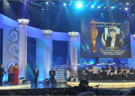 Ultra der Helligkeits-LED flexible LED Vorhang-Anzeige P4.8mm Schirm-Stadiums-des Hintergrund-